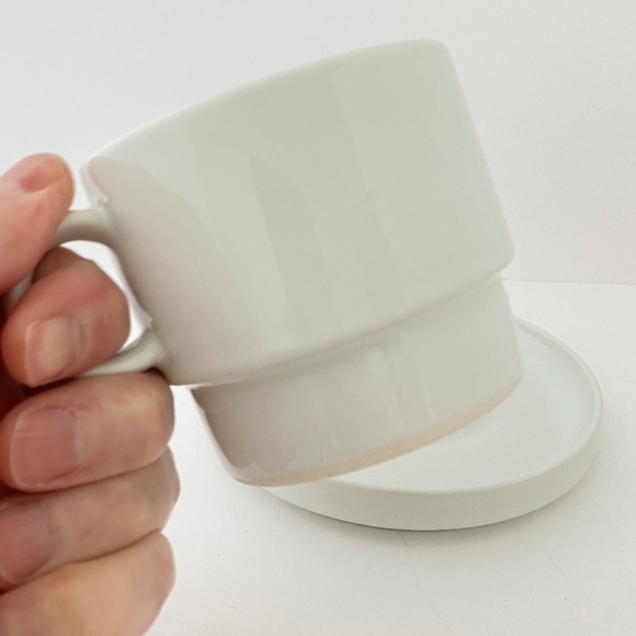 Flat Cup & Saucer Set Bauhaus White by TREND PACIFIC - RARE find - Picture 4 of 14